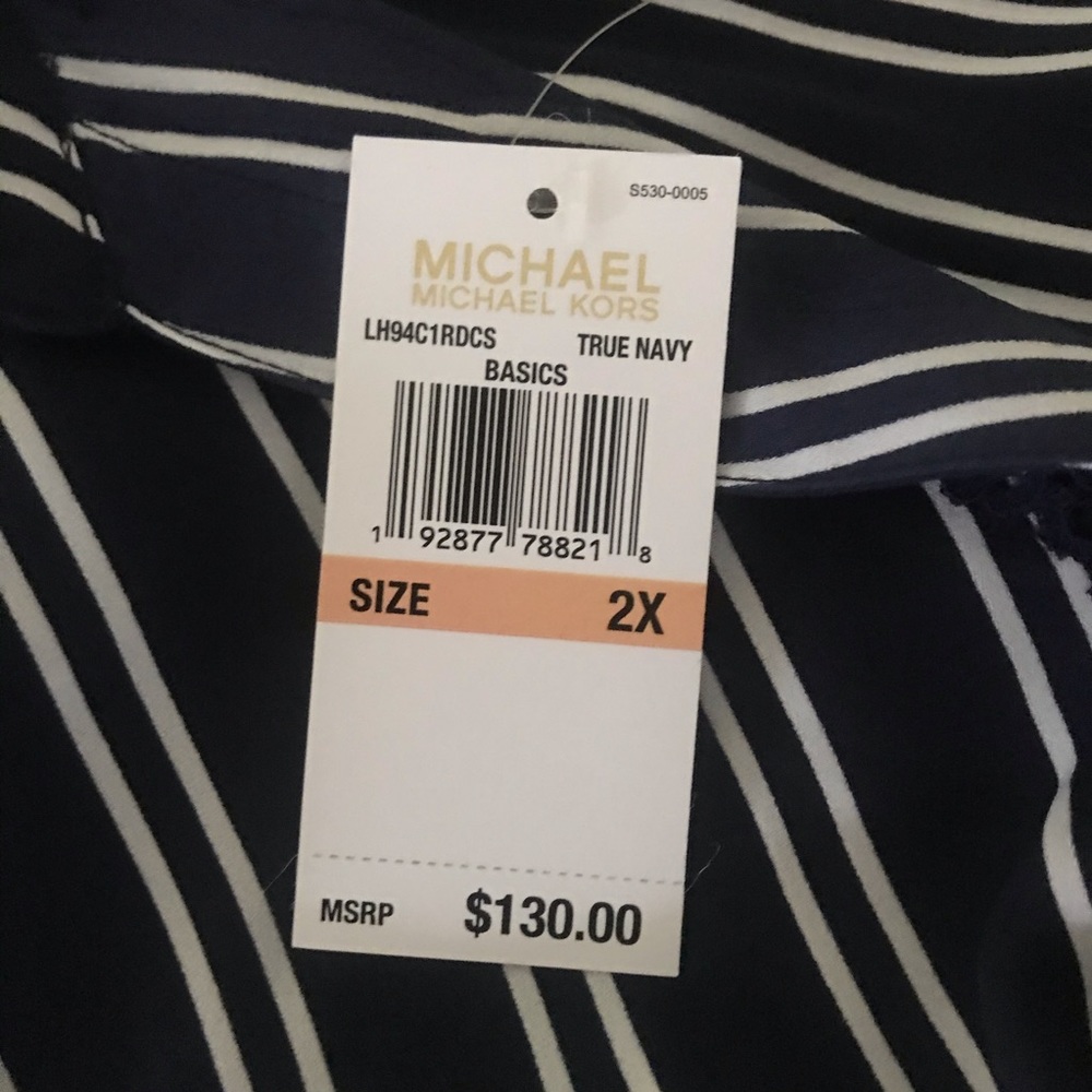 Michael Kors NWT Size 2X Navy Pinstriped Top - Picture 10 of 11